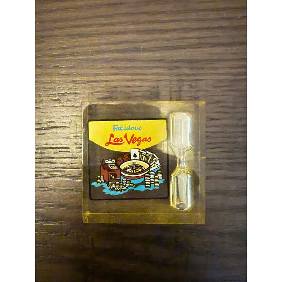 Vintage Fabulous Las Vegas Sandglass Timer Souvenir - 2.25" X 2.25" - Picture 2 of 6